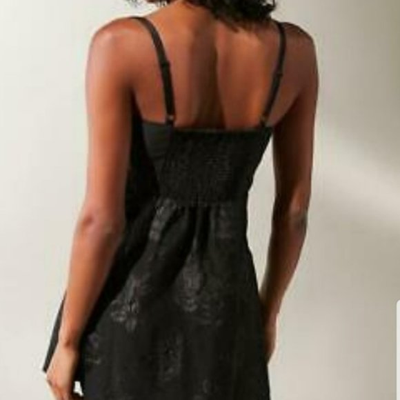 UO Waterlily Jaquard Mini Dress - Picture 2 of 6